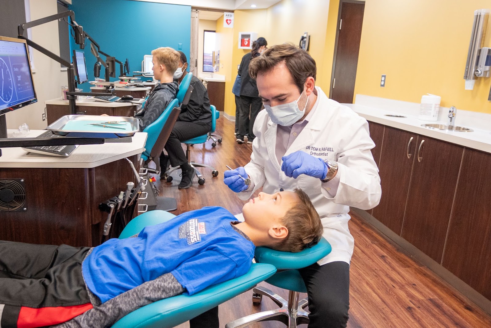 What Are the Main Elements of Braces?